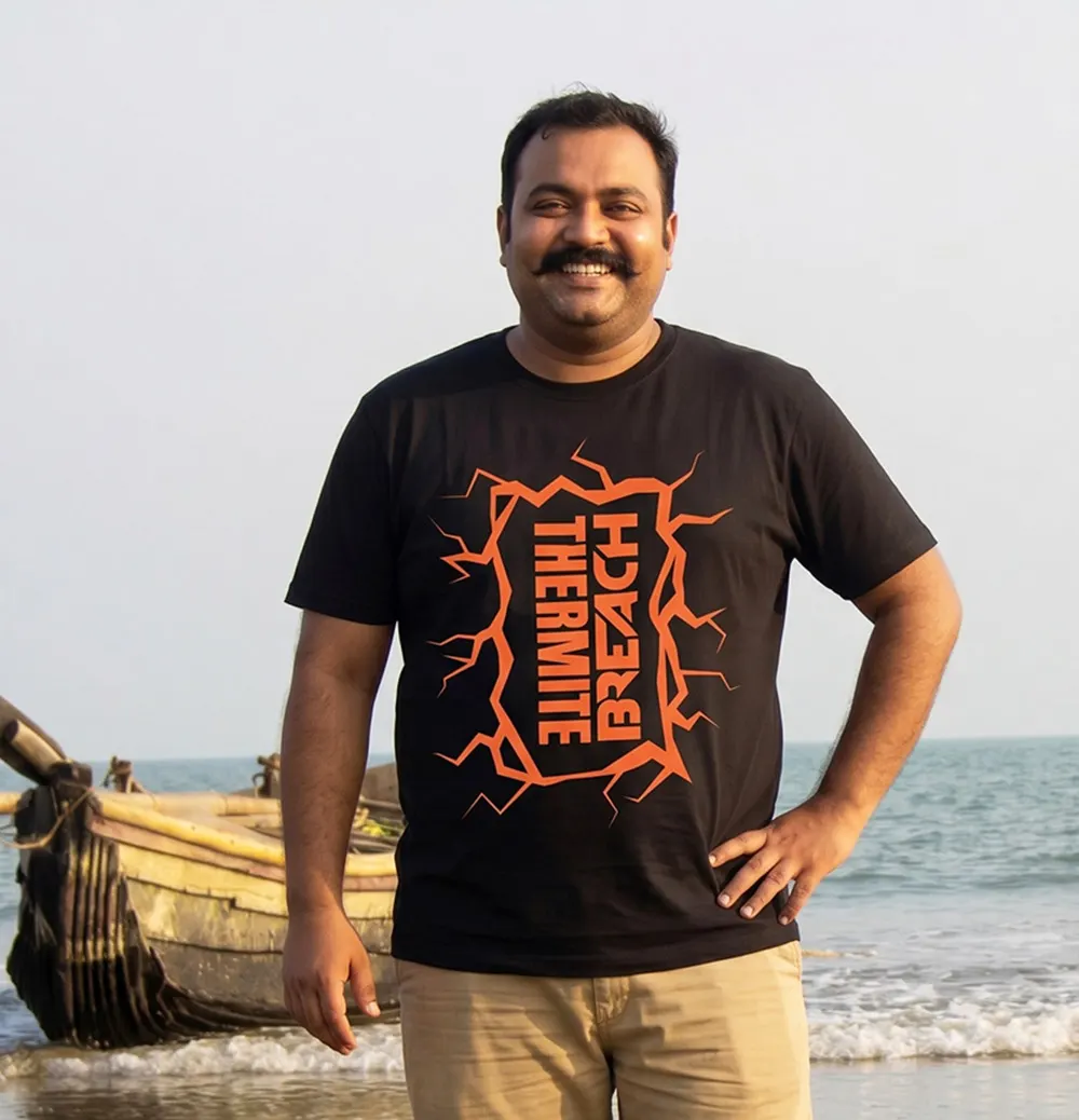 Buy Men Black Themed Thermite Breach T-shirt